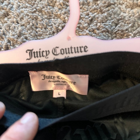 Juicy Couture sleep shorts - Picture 3 of 3